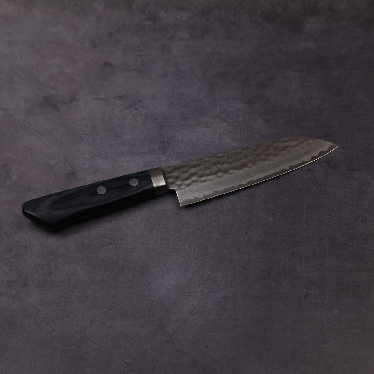越前の小三徳包丁 V金10号 ダマスカス 槌目 130mm