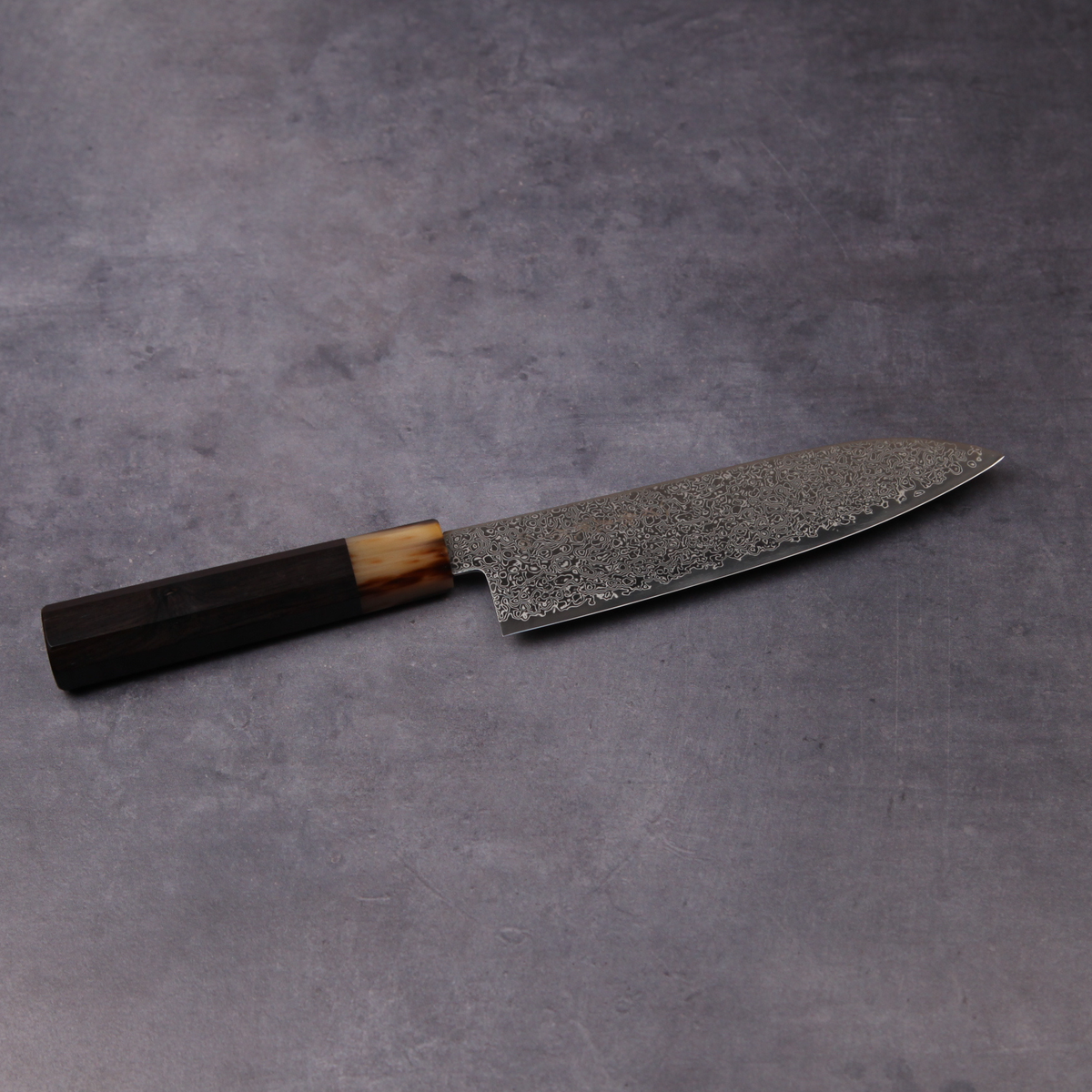 関の三徳包丁 粉末ハイス SG2 ダマスカス 黒檀八角柄白水牛口輪 180mm