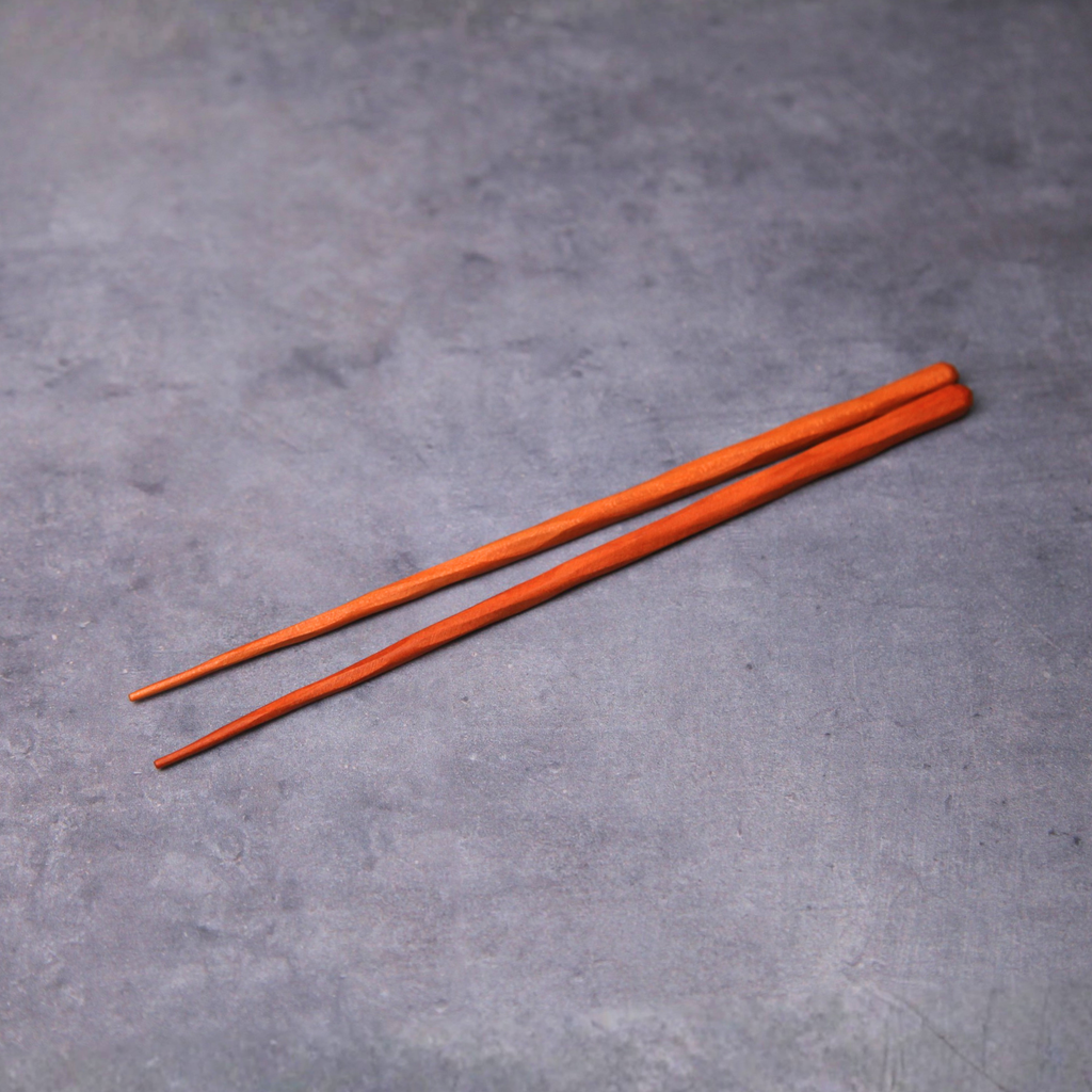 Wakasa-nuri hand-carved chopsticks (black cherry)