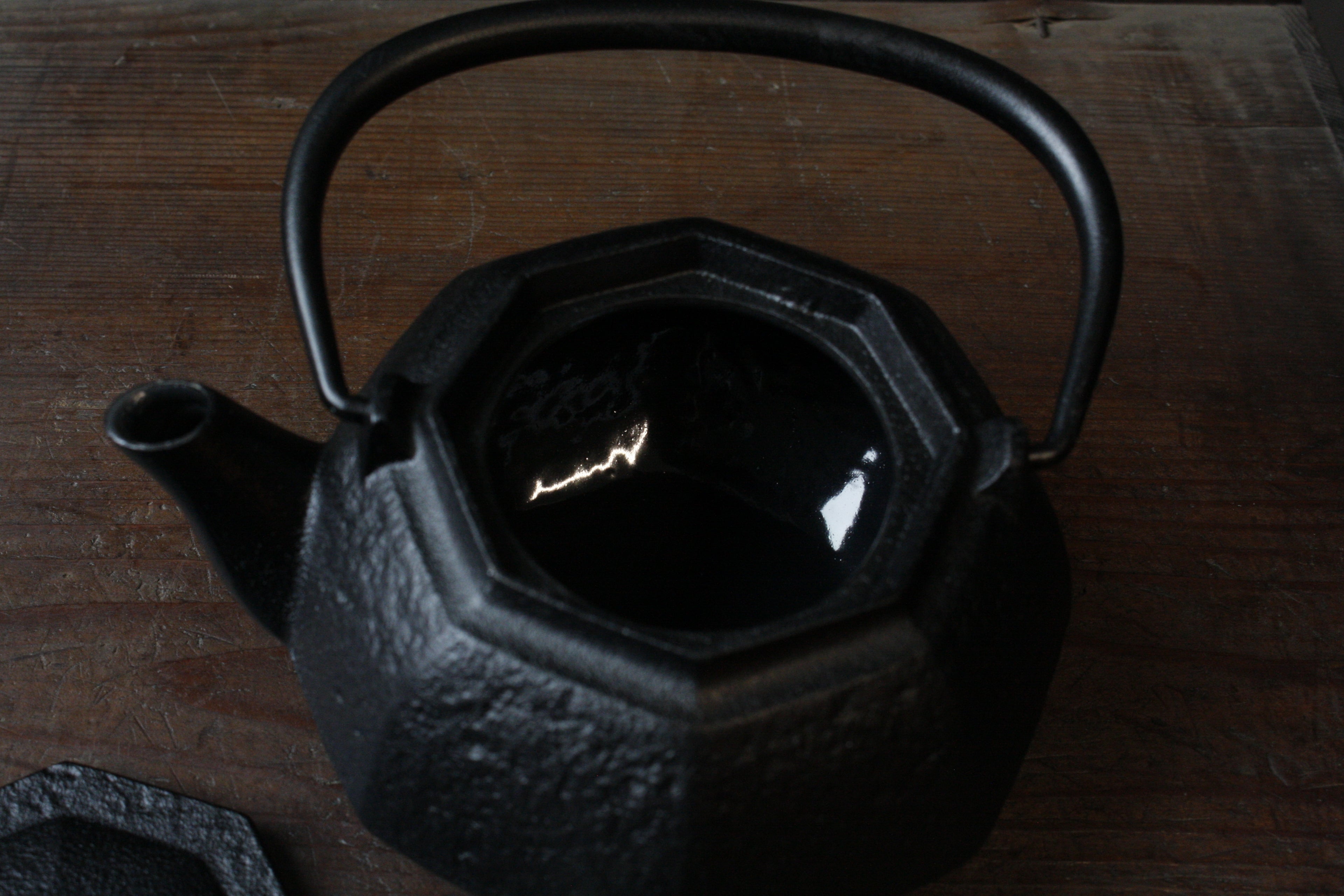 及富急須　低八角　0.3l 黒