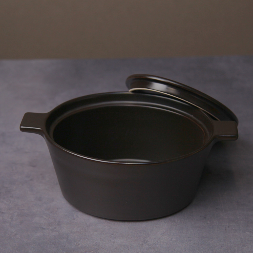 Banko Ware Oval Casserole, Black
