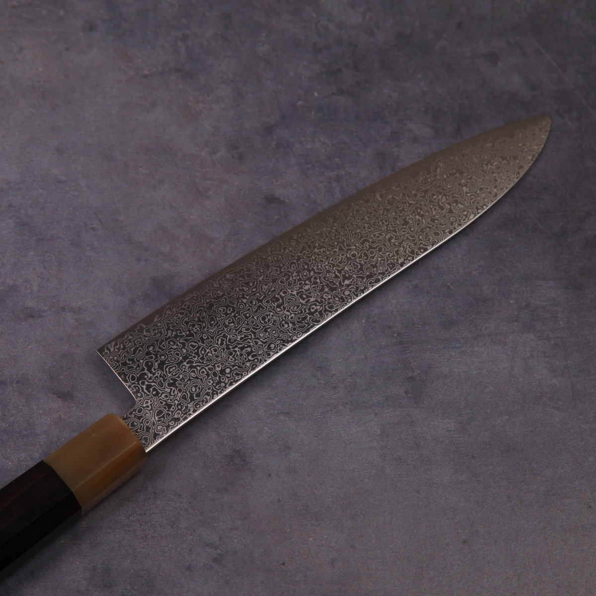 関の牛刀包丁 粉末ハイスSG2 黒檀八角白水牛口輪 210mm
