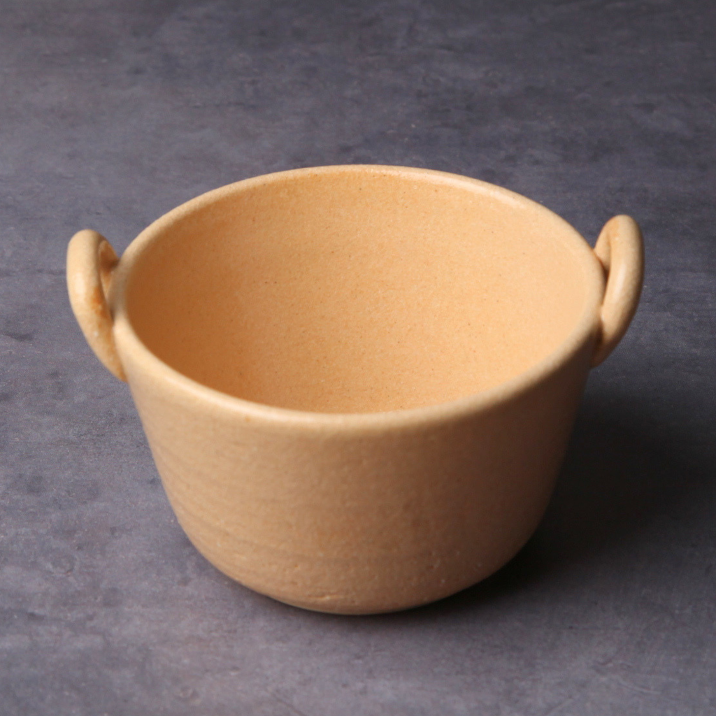 Banko Ware Handled Bowl - Beige