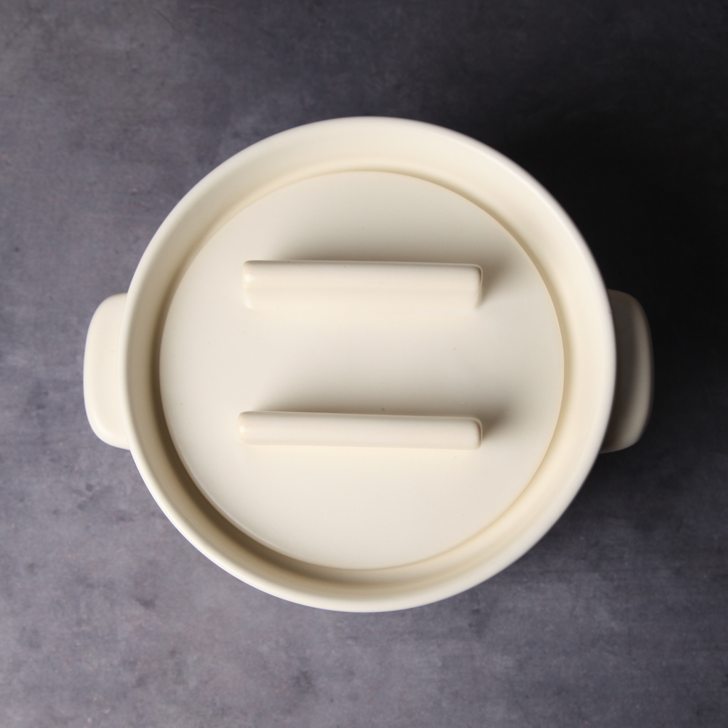 Banko Ware Rice Cooker, White