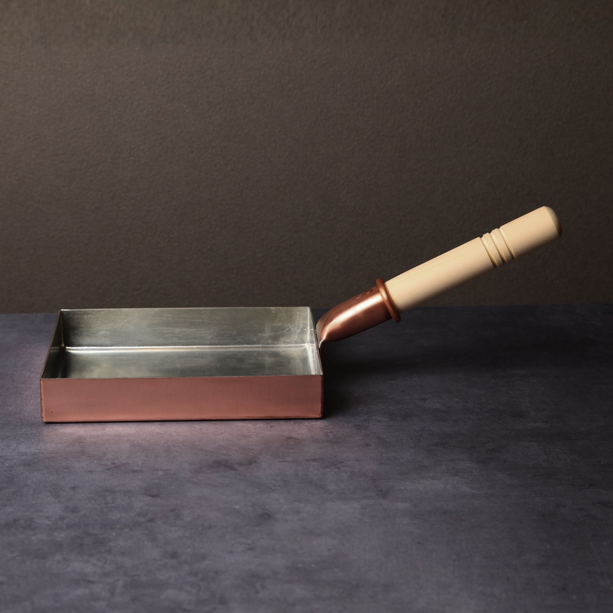 東京下町の銅製玉子焼き器 関西型