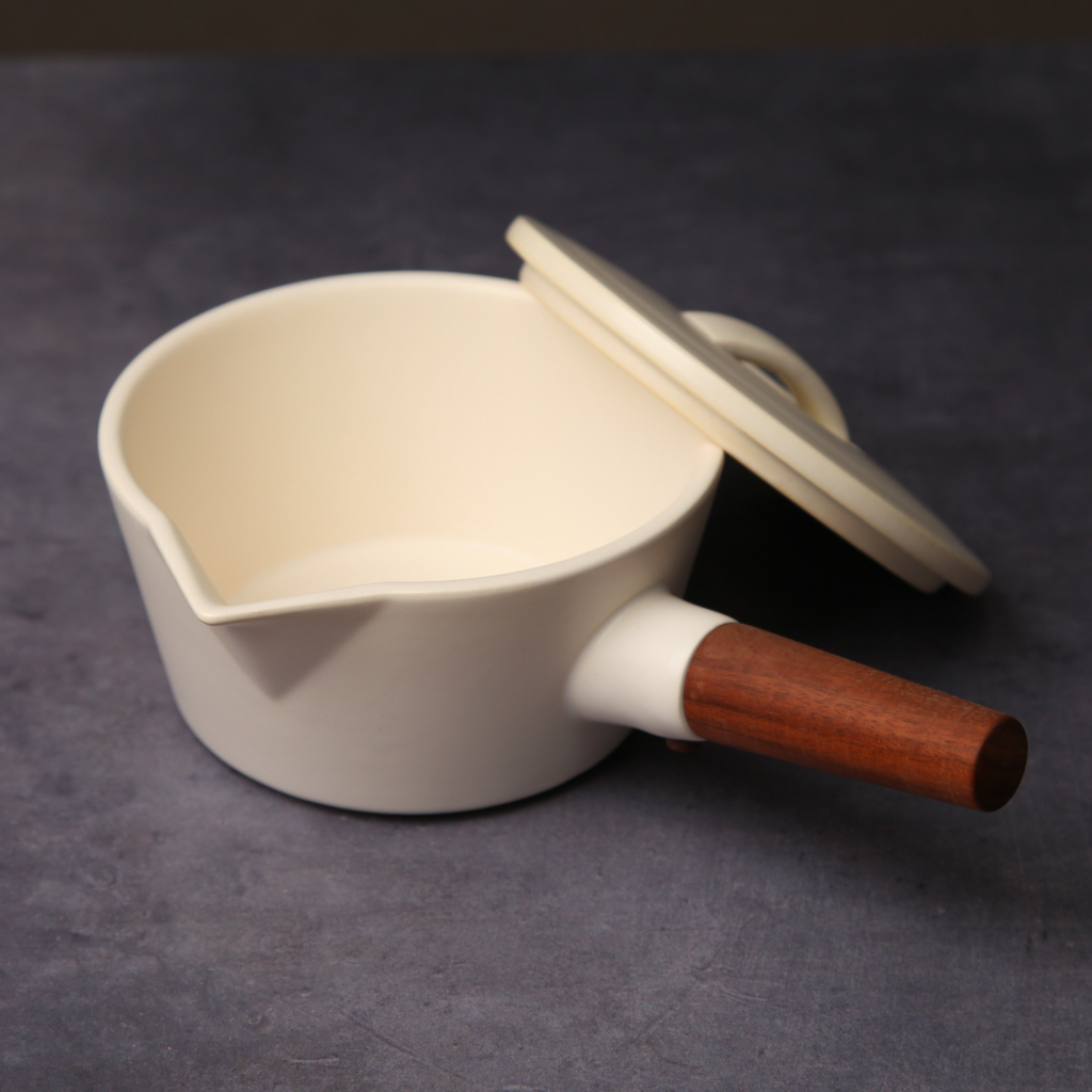 Banko Ware Milk Pan White Lid