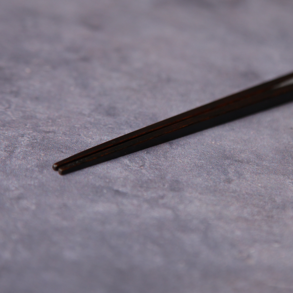 Wakasa-nuri Silver Finish Chopsticks (21.5cm)