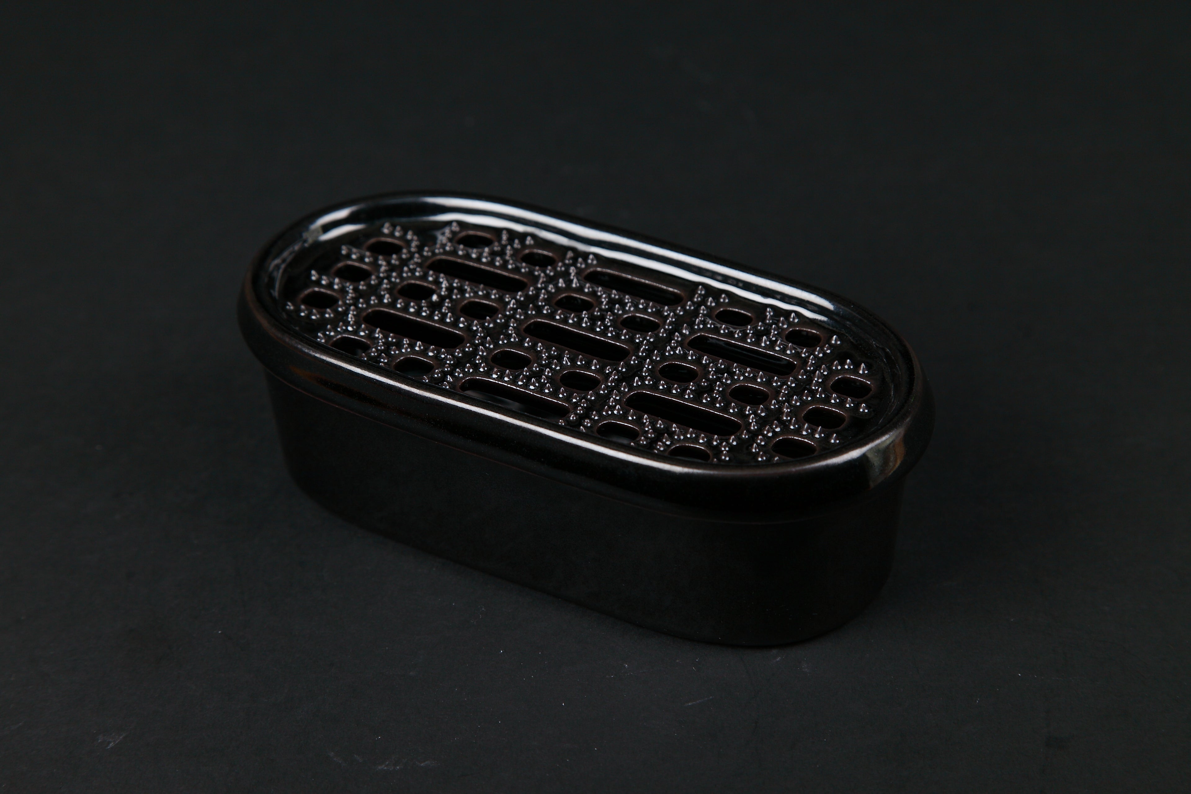 かもしか道具店 だいこんのおろし器 黒